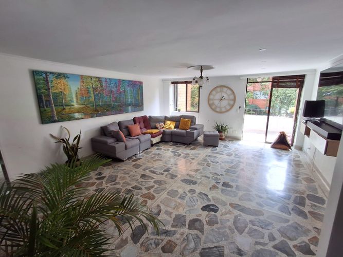 Apartamento en venta en Laureles, Medellín · foto 24 de 24