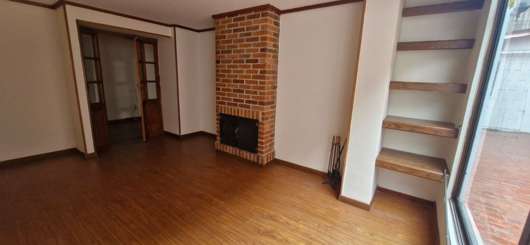 Apartamento de 4 alcobas en venta en Cedritos, Bogotá, 220 m² · foto 3 de 17