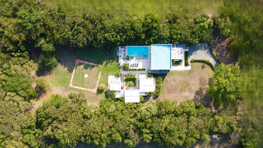 Casa de 5 alcobas en venta en Miraflores, Girardot, 518 m² · foto 6 de 23