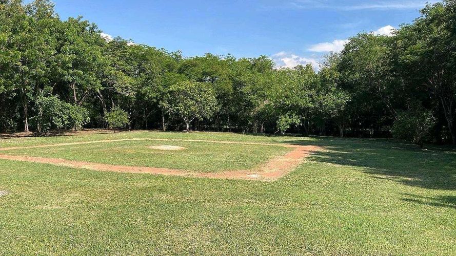 Casa de 5 alcobas en venta en Miraflores, Girardot, 518 m² · foto 14 de 23