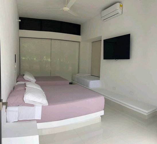 Casa de 5 alcobas en venta en Miraflores, Girardot, 518 m² · foto 15 de 23