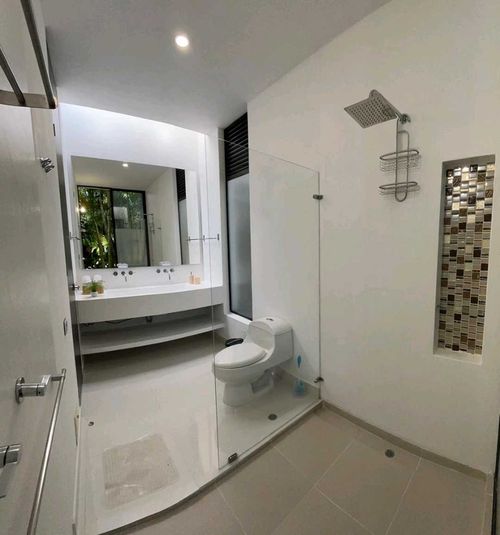 Casa de 5 alcobas en venta en Miraflores, Girardot, 518 m² · foto 22 de 23
