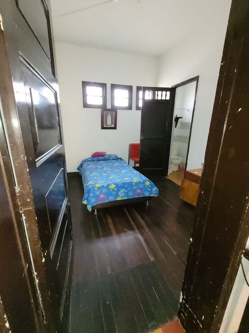 Casa de 9 alcobas en venta en Sevilla, Medellín, 378 m² · foto 10 de 24