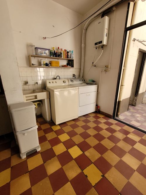 Casa de 9 alcobas en venta en Sevilla, Medellín, 378 m² · foto 19 de 24