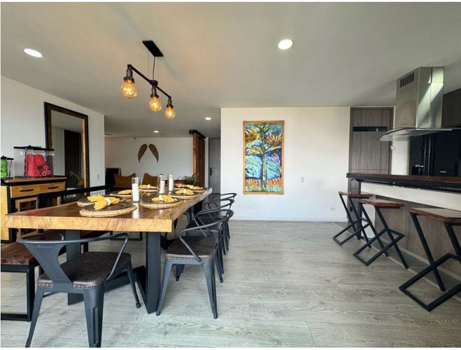 Apartamento en venta en Cumbres, Envigado · foto 2 de 12