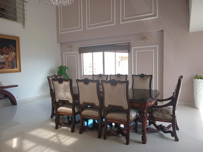 Apartamento de 4 alcobas en venta en El Poblado, Medellín, 760 m² · foto 5 de 20