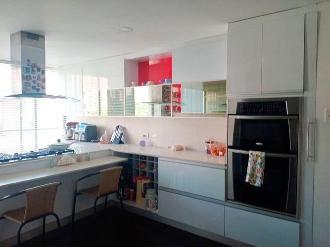 Apartamento de 4 alcobas en venta en El Poblado, Medellín, 760 m² · foto 8 de 20