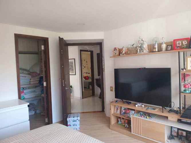 Apartamento de 4 alcobas en venta en El Poblado, Medellín, 760 m² · foto 12 de 20