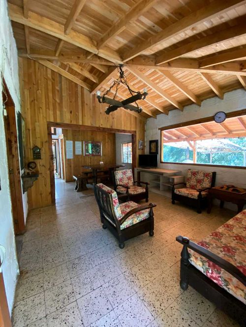 Casa en arriendo en Santa Elena, Medellín, 1700 m² · foto 19 de 24