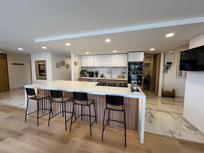 Apartamento de 3 alcobas en venta en Chapinero, Bogotá, 226 m² · foto 7 de 24