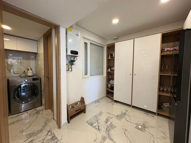 Apartamento de 3 alcobas en venta en Chapinero, Bogotá, 226 m² · foto 18 de 24
