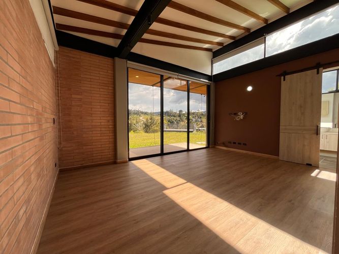 Casa de 3 alcobas en venta en Pantanillo, El Retiro, 384 m² · foto 15 de 20