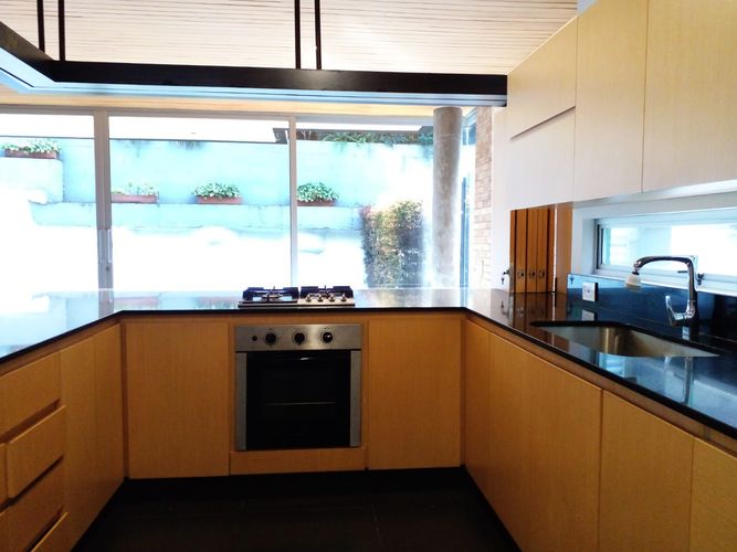 Casa de 3 alcobas en arriendo en Loma El Atravesado, Envigado, 345 m² · foto 7 de 17
