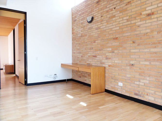 Casa de 3 alcobas en arriendo en Loma El Atravesado, Envigado, 345 m² · foto 10 de 17