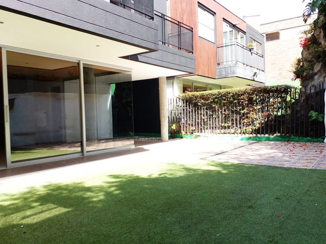 Casa de 3 alcobas en arriendo en Loma El Atravesado, Envigado, 345 m² · foto 17 de 17