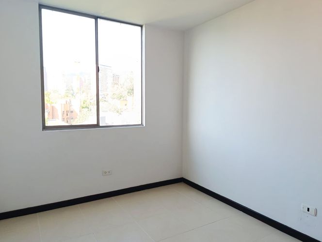 Apartamento de 3 alcobas en arriendo en El Poblado, Medellín, 60 m² · foto 10 de 16