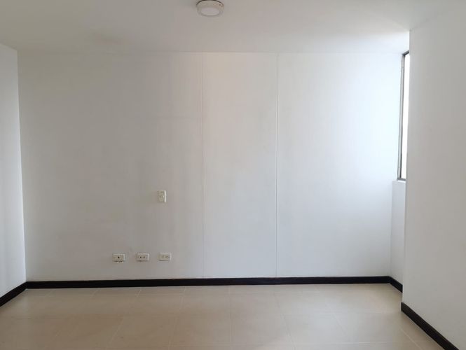 Apartamento de 3 alcobas en arriendo en El Poblado, Medellín, 60 m² · foto 12 de 16