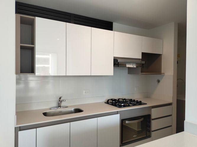 Apartamento de 3 alcobas en arriendo en El Poblado, Medellín, 80 m² · foto 6 de 16
