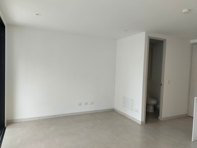 Apartamento de 3 alcobas en arriendo en El Poblado, Medellín, 80 m² · foto 7 de 16