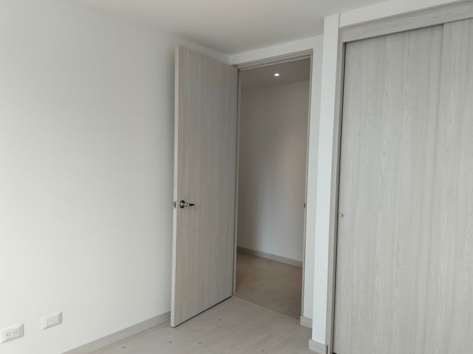 Apartamento de 3 alcobas en arriendo en El Poblado, Medellín, 80 m² · foto 12 de 16
