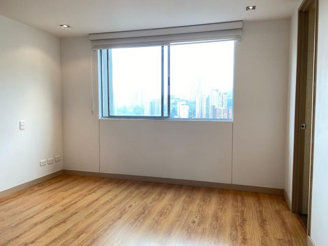Apartamento de 3 alcobas en venta en San Jose, Sabaneta, 124 m² · foto 8 de 19