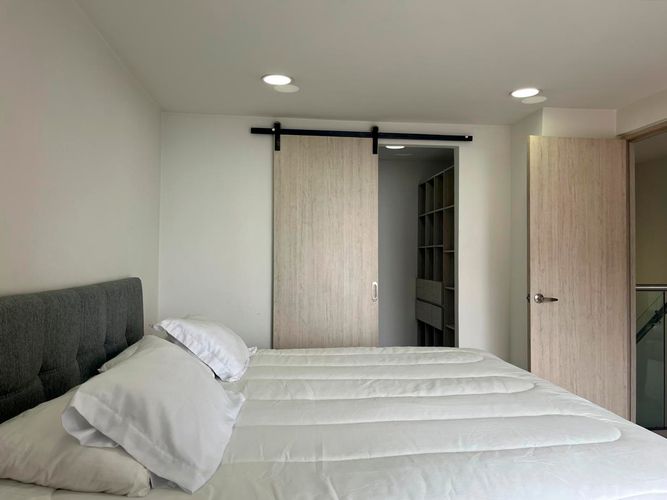 Apartamento de 3 alcobas en arriendo en El Poblado, Medellín, 118 m² · foto 9 de 19