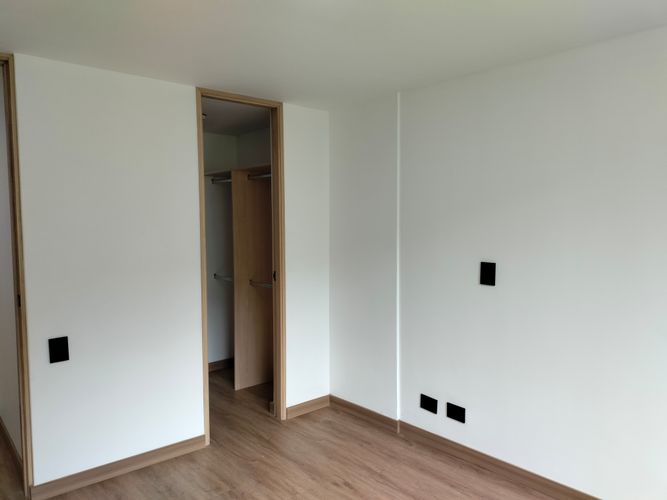 Apartamento de 3 alcobas en arriendo en El Poblado, Medellín, 74 m² · foto 6 de 17