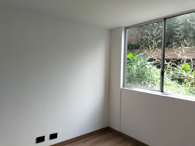 Apartamento de 3 alcobas en arriendo en El Poblado, Medellín, 74 m² · foto 12 de 17