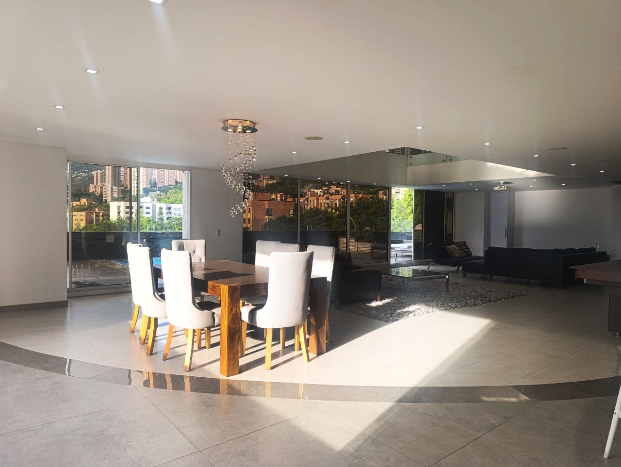 Apartamento en arriendo en El Poblado, Medellín · foto 6 de 20