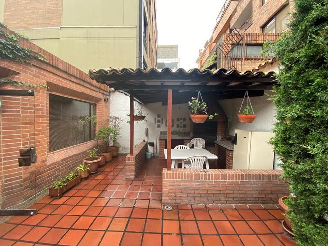 Casa de 7 alcobas en venta en San Patricio, Bogotá, 479 m² · foto 13 de 24