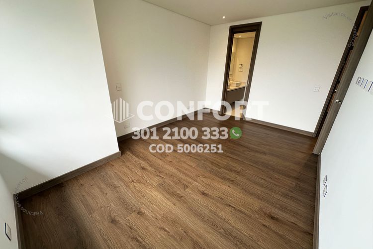 Apartamento de 3 alcobas en arriendo en Los Balsos, Medellín, 140 m² · foto 22 de 24