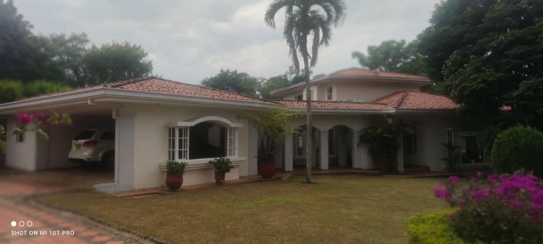 Casa de 4 alcobas en venta en Pance, Cali, 332 m² · foto 8 de 24