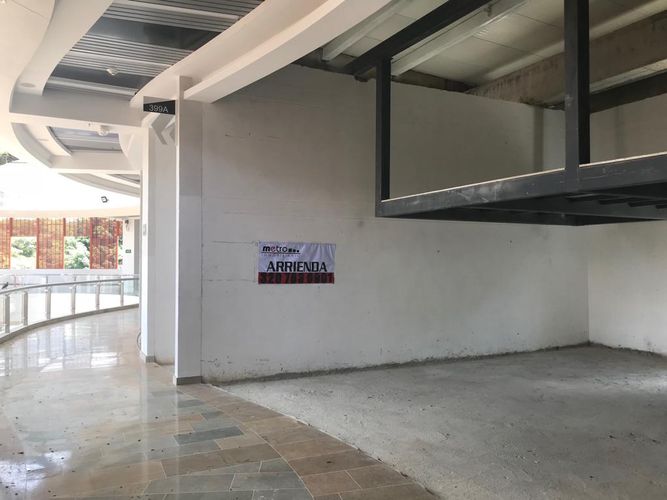 Local en arriendo en Unicentro Cali, Cali, 114 m² · foto 21 de 24