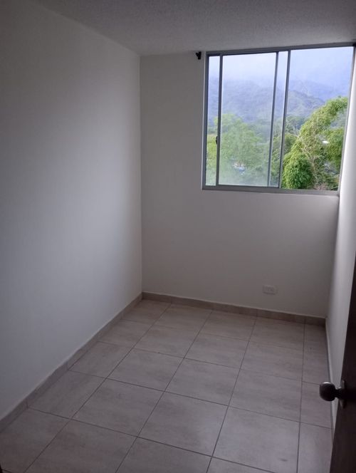 Apartamento de 3 alcobas en venta en Mandrake, Ibagué, 58 m² · foto 7 de 15