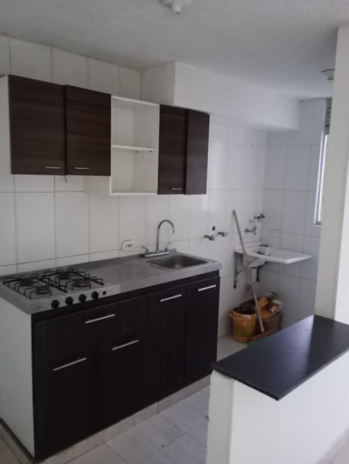 Apartamento de 3 alcobas en venta en Mandrake, Ibagué, 58 m² · foto 8 de 15