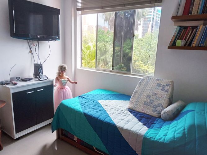 Apartamento de 3 alcobas en venta en El Poblado, Medellín, 100 m² · foto 12 de 16