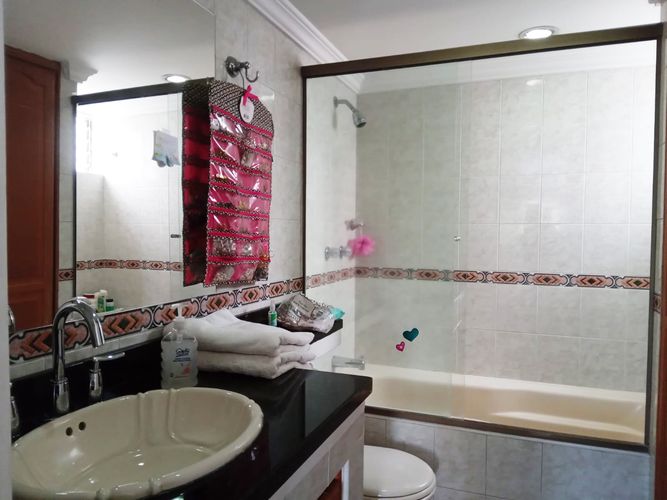 Apartamento de 3 alcobas en venta en El Poblado, Medellín, 100 m² · foto 16 de 16