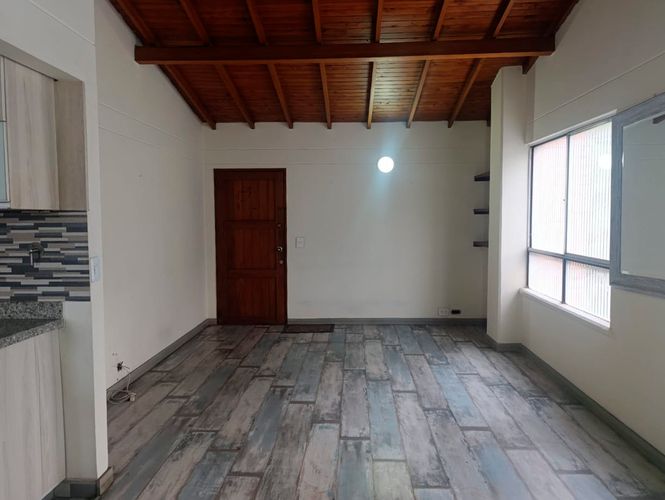 Apartamento de 3 alcobas en arriendo en El Poblado, Medellín, 83 m² · foto 8 de 18