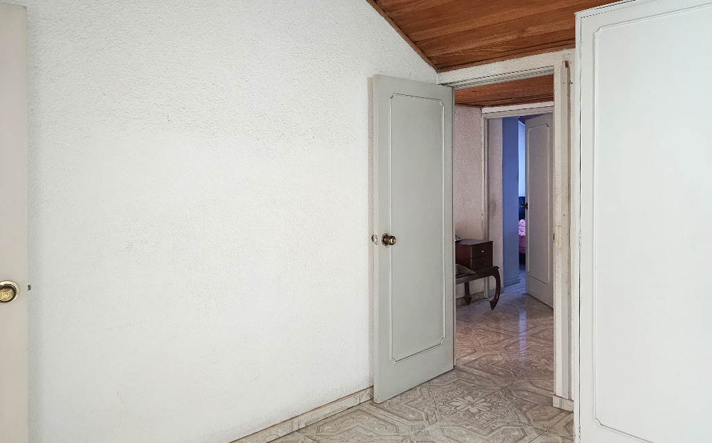 Casa en venta en Torremolinos, Bogotá · foto 9 de 16