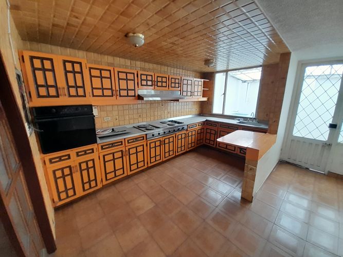 Casa de 5 alcobas en venta en Cedro Golf, Bogotá, 165 m² · foto 21 de 24
