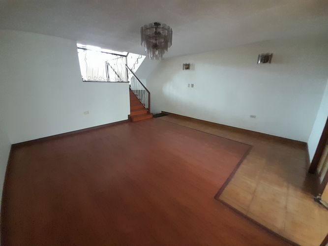 Casa de 5 alcobas en venta en Cedro Golf, Bogotá, 165 m² · foto 23 de 24