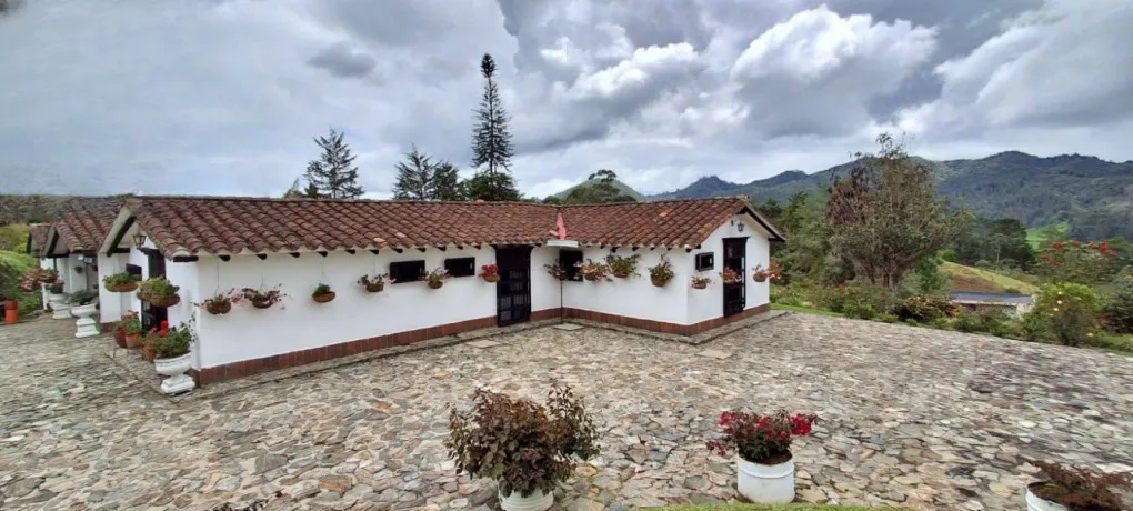 Finca en Arriendo en El Retiro - Miniatura 2