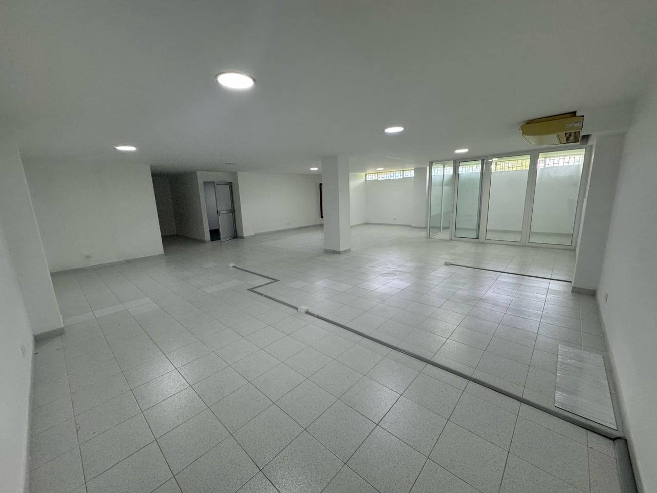 Oficina en Arriendo en Los alamos, Pereira