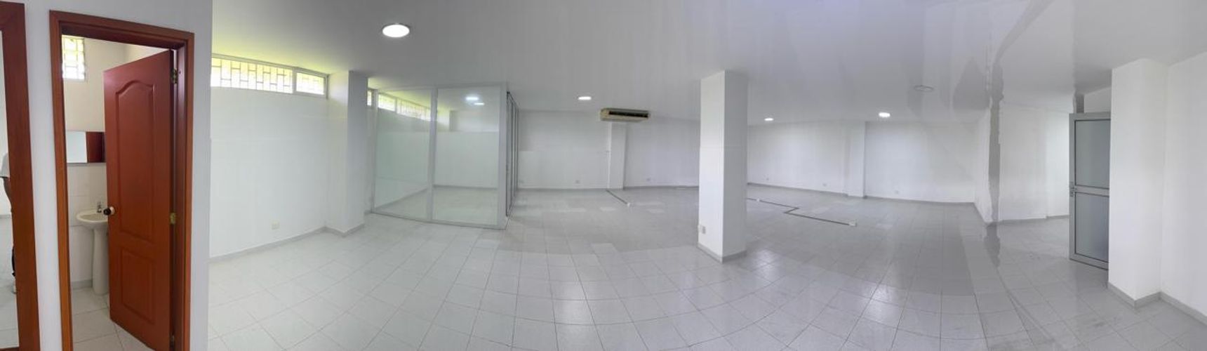 Oficina en arriendo en Alamos, Pereira, 120 m² · foto 3 de 6
