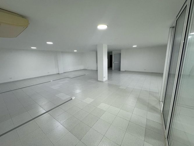 Oficina en arriendo en Alamos, Pereira, 120 m² · foto 6 de 6