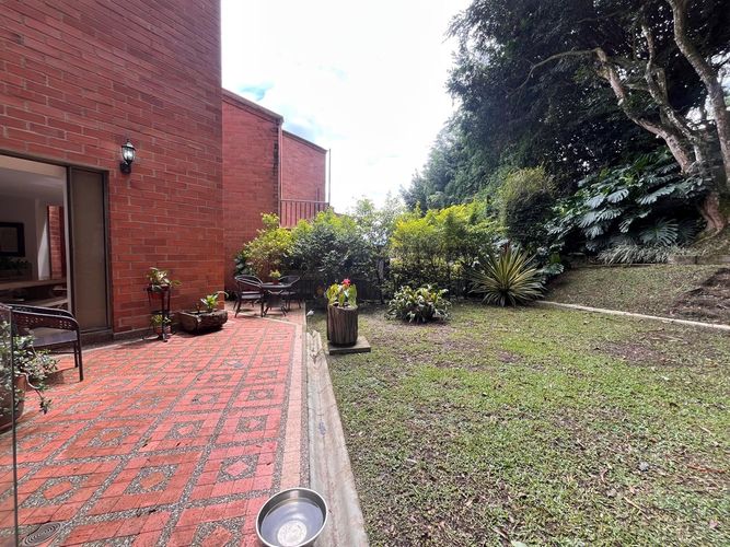 Casa de 5 alcobas en venta en El Poblado, Medellín, 287 m² · foto 20 de 20