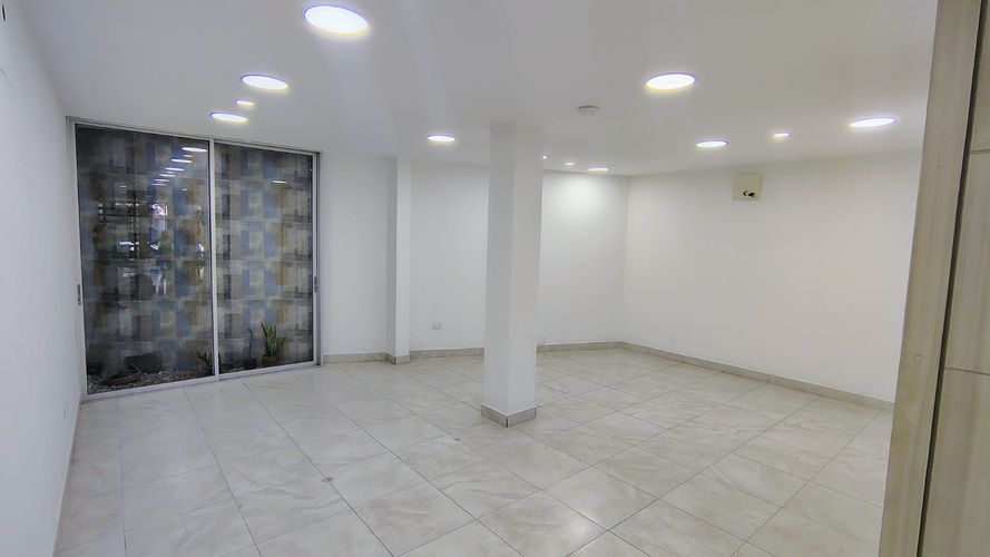 Oficina en arriendo en Caobos, Cúcuta, 47 m² · foto 4 de 9