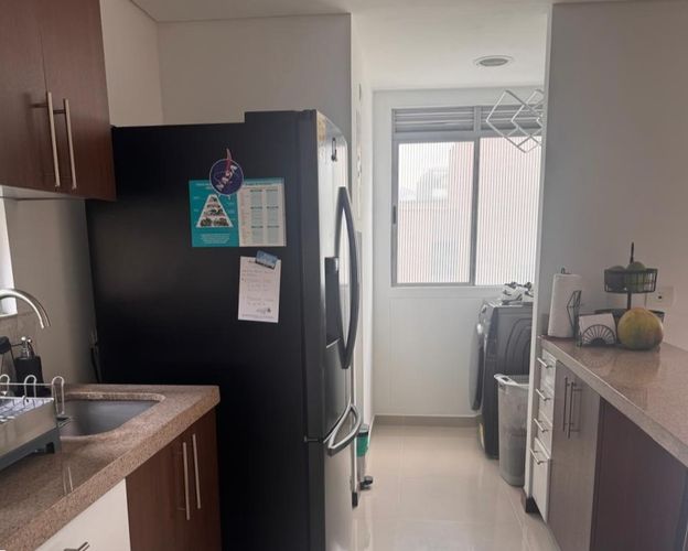 Apartamento en venta en El Poblado, Medellín · foto 5 de 11