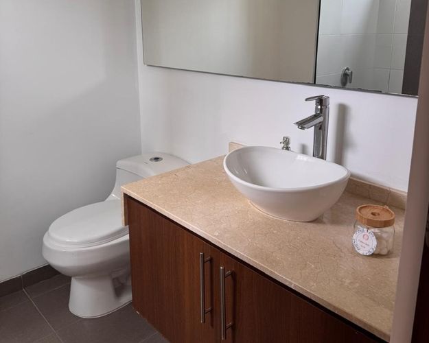 Apartamento en venta en El Poblado, Medellín · foto 11 de 11