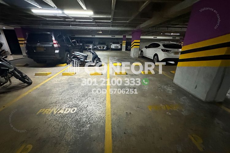 Apartamento en arriendo en Milla De Oro, Medellín · foto 22 de 22